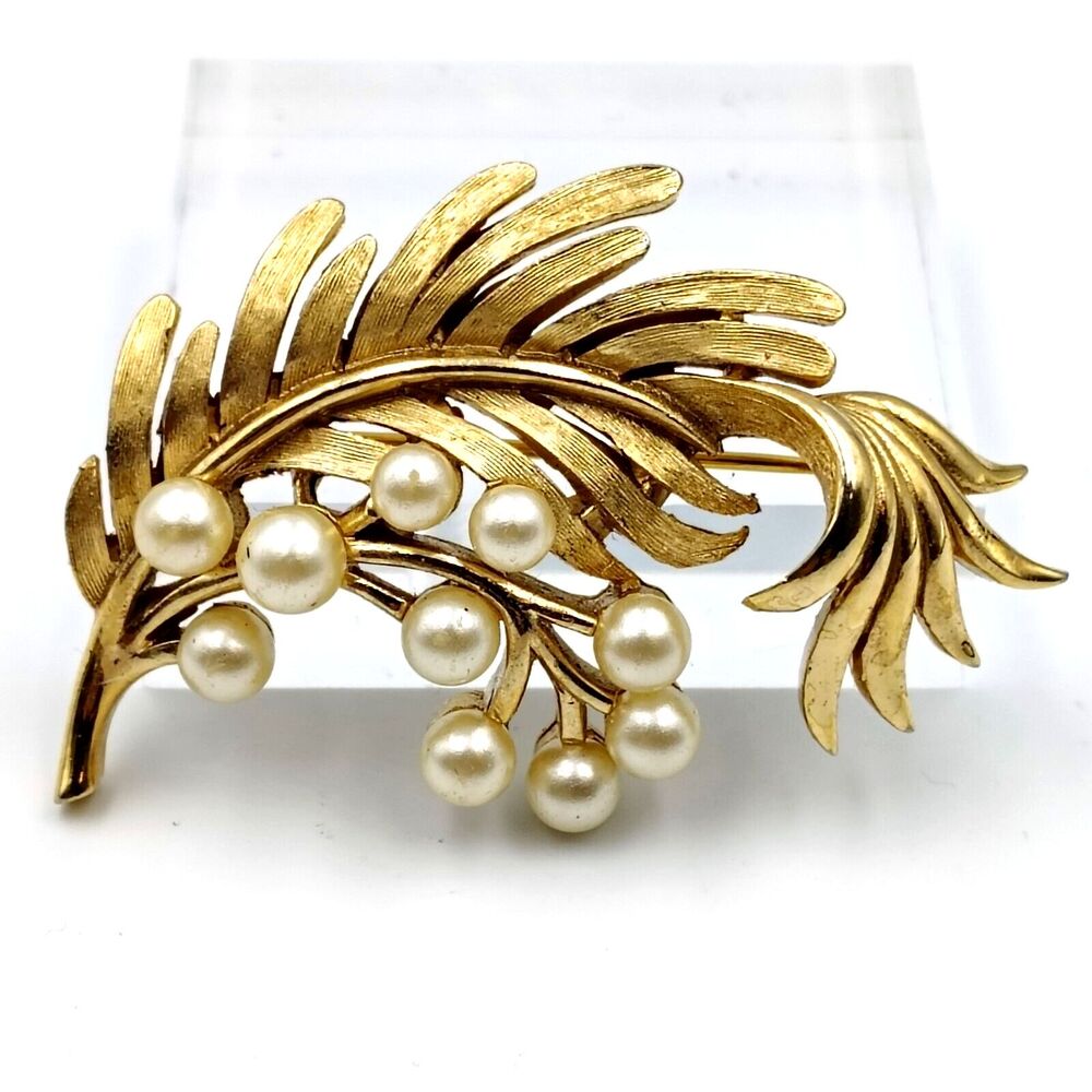 Vintage Crown Trifari Cold Tone Faux Pearl Tree Branch Brooch Pin 1950s